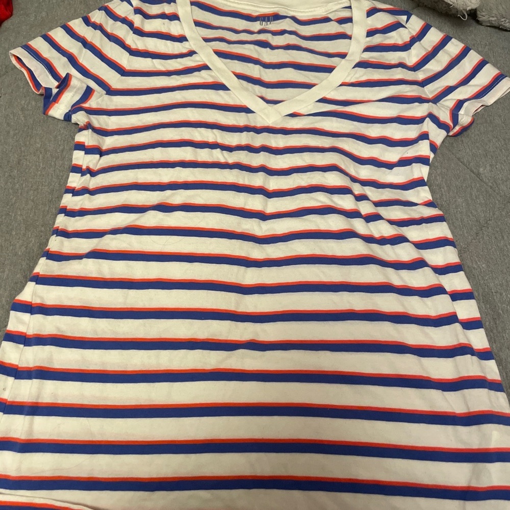 gap womens tshirt